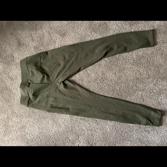 Pants with side stripes. Great condition - Picture 2 of 3